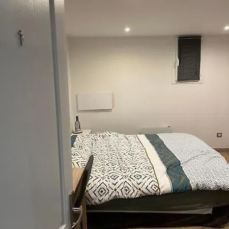 Bx - Maison 10 - 12 Beds - Metro Paris Expo *