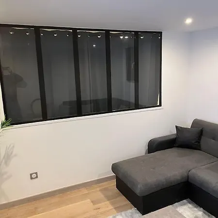 Bx - Maison 10 - 12 Beds - Metro Paris Expo فيلة